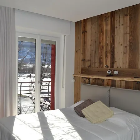 Smile Accomodation * Aosta